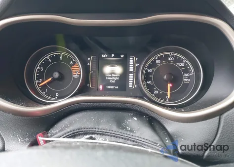 2016 Jeep Cherokee Latitude from USA, damaged, VIN 1C4PJMCB4GW117832